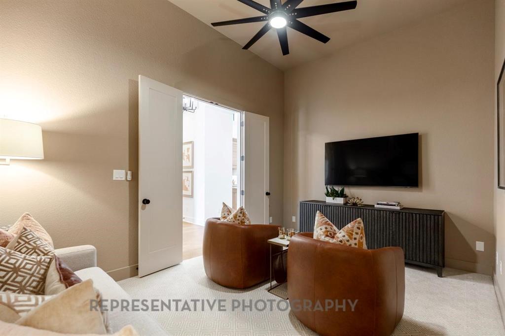 Mustang Lakes - Residential