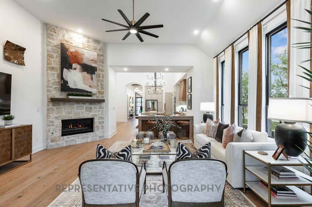 Mustang Lakes - Residential