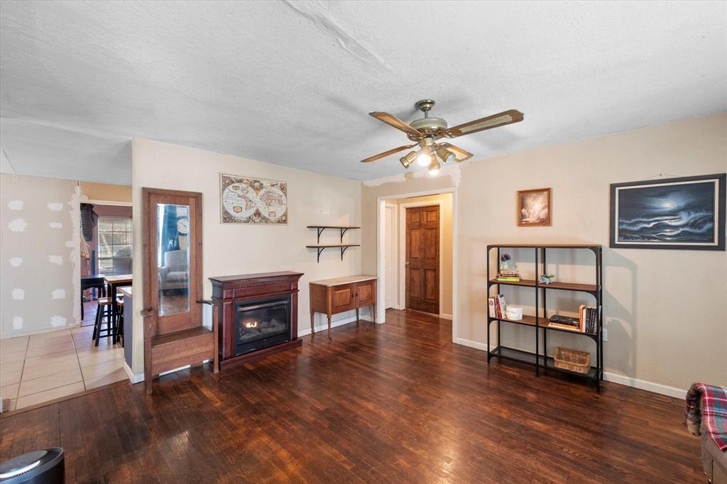 Town Alvarado - Residential