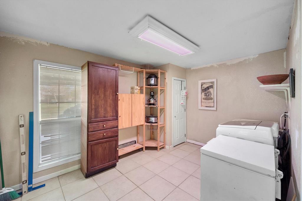 Town Alvarado - Residential