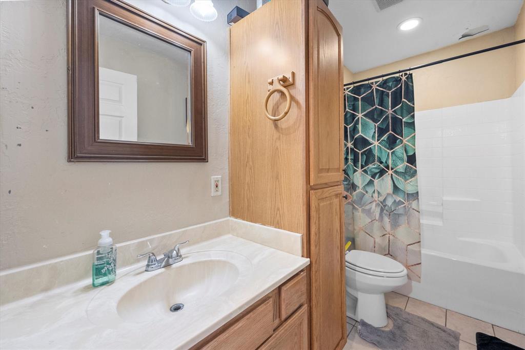 Town Alvarado - Residential