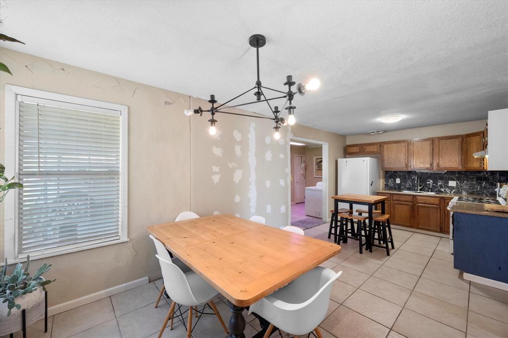 Town Alvarado - Residential