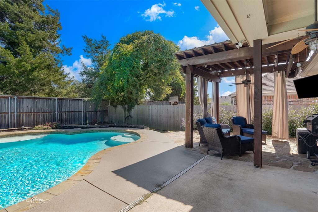 Shreveport, Louisiana 71106, United States, 3 Bedrooms Bedrooms, ,3 BathroomsBathrooms,Residential,Active,225803