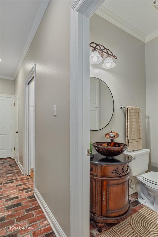 Shreveport, Louisiana 71106, United States, 3 Bedrooms Bedrooms, ,3 BathroomsBathrooms,Residential,Active,225803