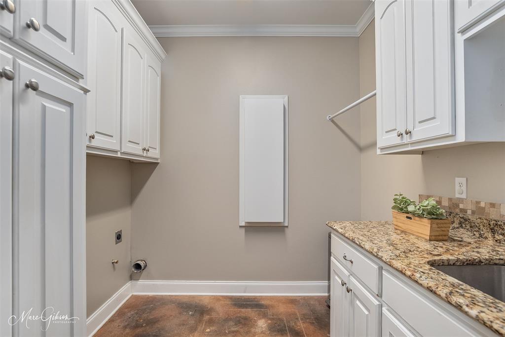 Shreveport, Louisiana 71106, United States, 3 Bedrooms Bedrooms, ,3 BathroomsBathrooms,Residential,Active,225803