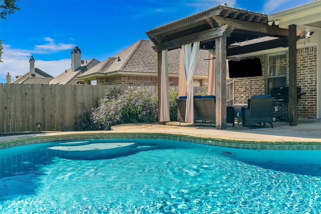 Shreveport, Louisiana 71106, United States, 3 Bedrooms Bedrooms, ,3 BathroomsBathrooms,Residential,Active,225803