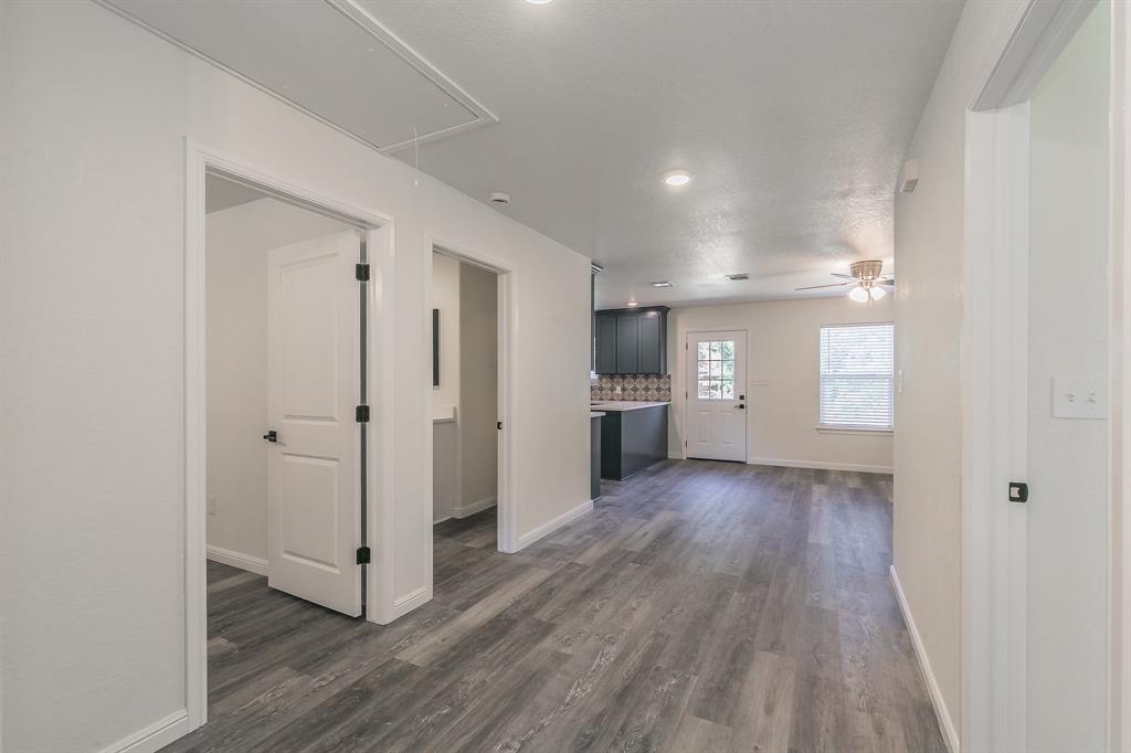 Blue Water Oaks - Residential