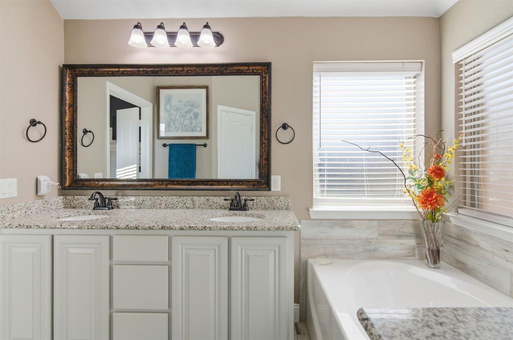 Live Oak Crk - Residential