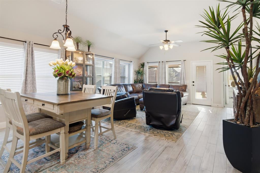 Live Oak Crk - Residential