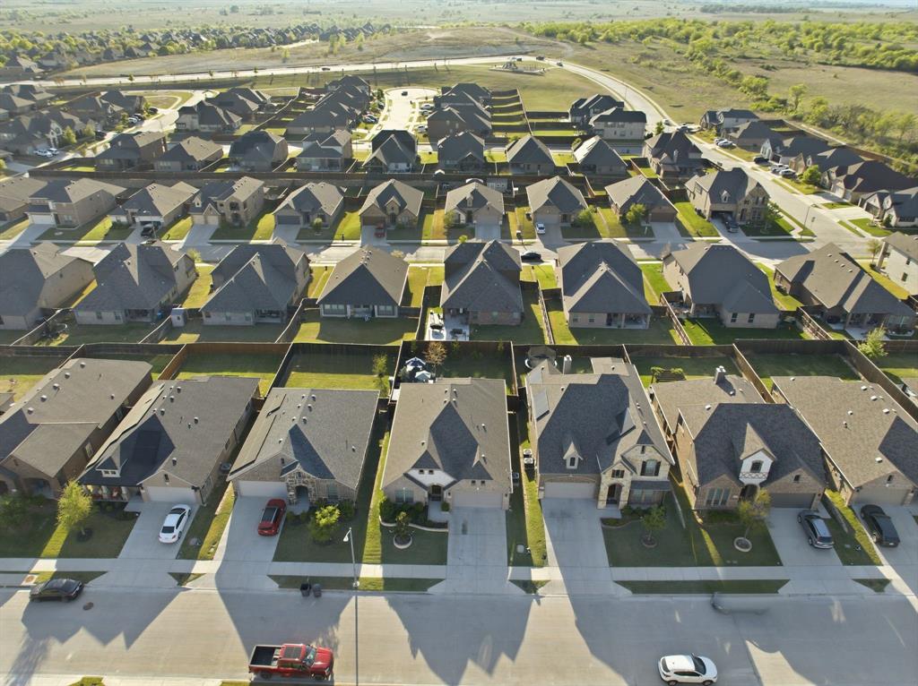 Live Oak Crk - Residential