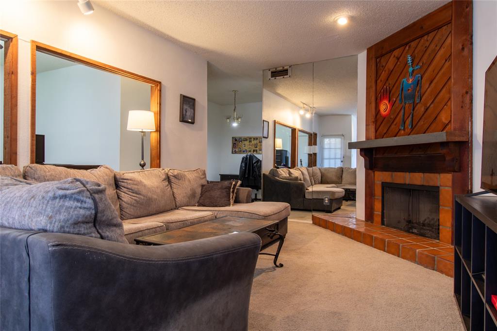 9254 Forest Lane 607