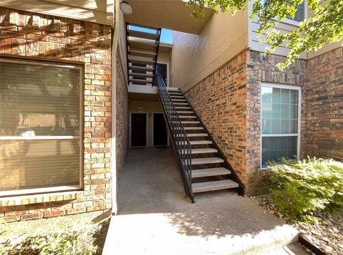 Photo of 14277 Preston Road #725, Dallas, TX 75254 (MLS # 21247204)