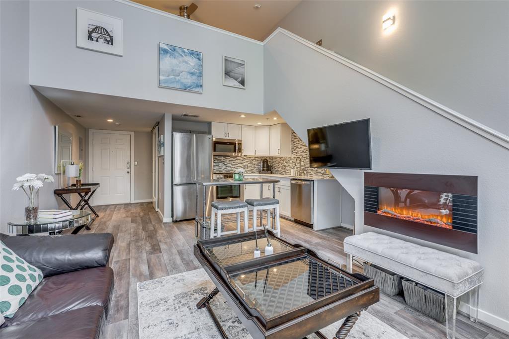 5111 Manett Condos - Residential Lease