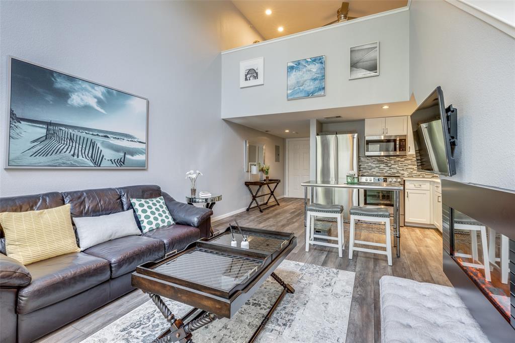 5111 Manett Condos - Residential Lease