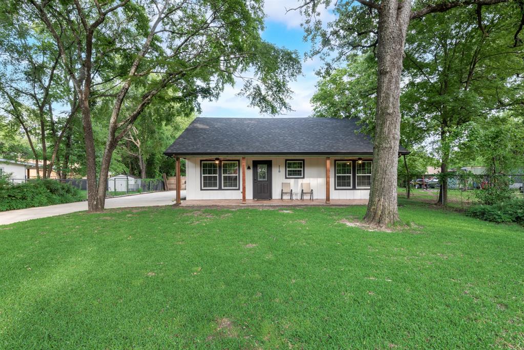 Eastwood Islands - Residential Lease