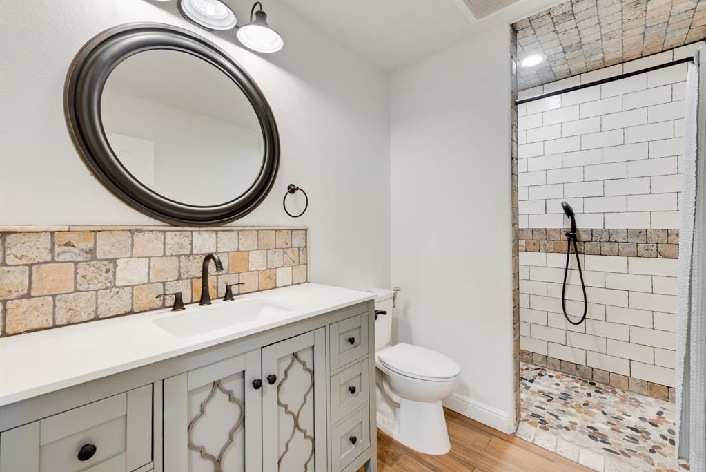 Eastwood Islands - Residential Lease