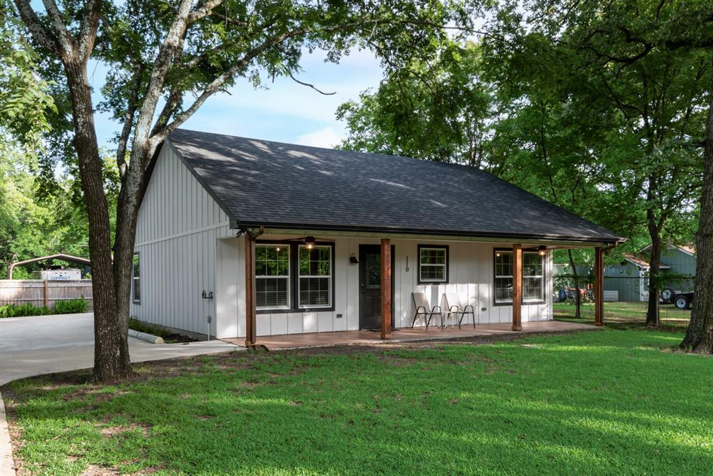 Eastwood Islands - Residential Lease