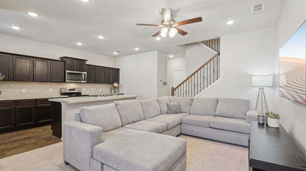 3520 Cricket Drive
