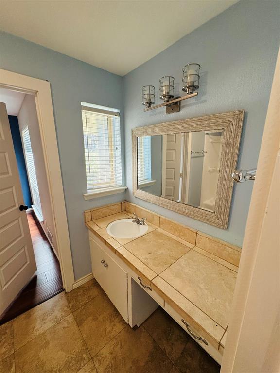 WILLIAM H CHARLES SUBD - Residential Lease