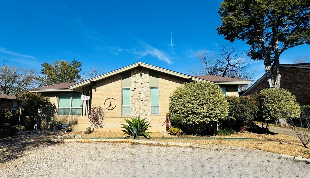 WILLIAM H CHARLES SUBD - Residential Lease