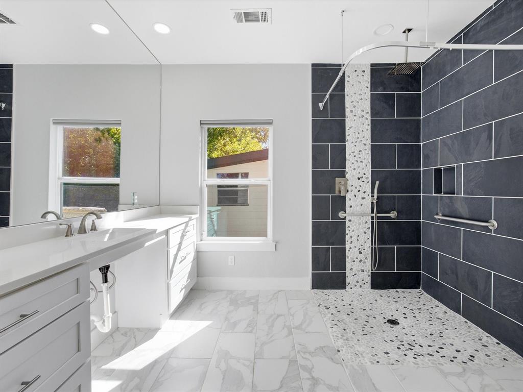 Valwood Park 23 - Residential