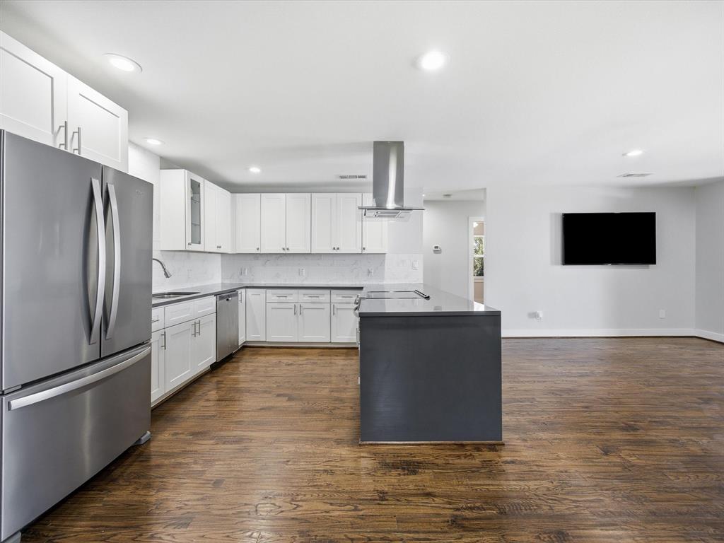 Valwood Park 23 - Residential