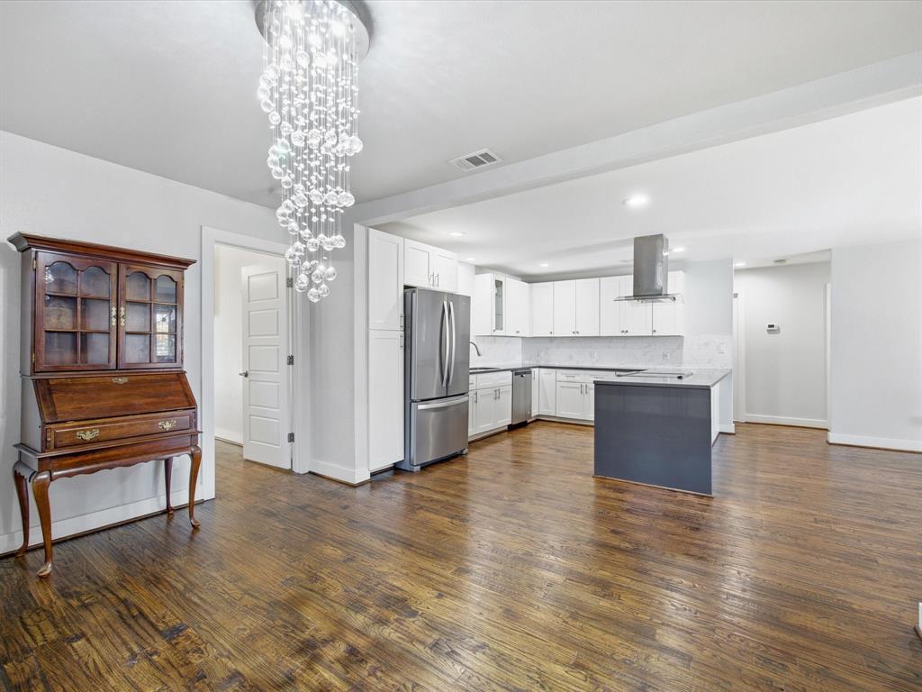 Valwood Park 23 - Residential