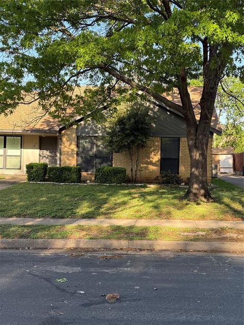 3011 Clover Lane Euless TX 76039