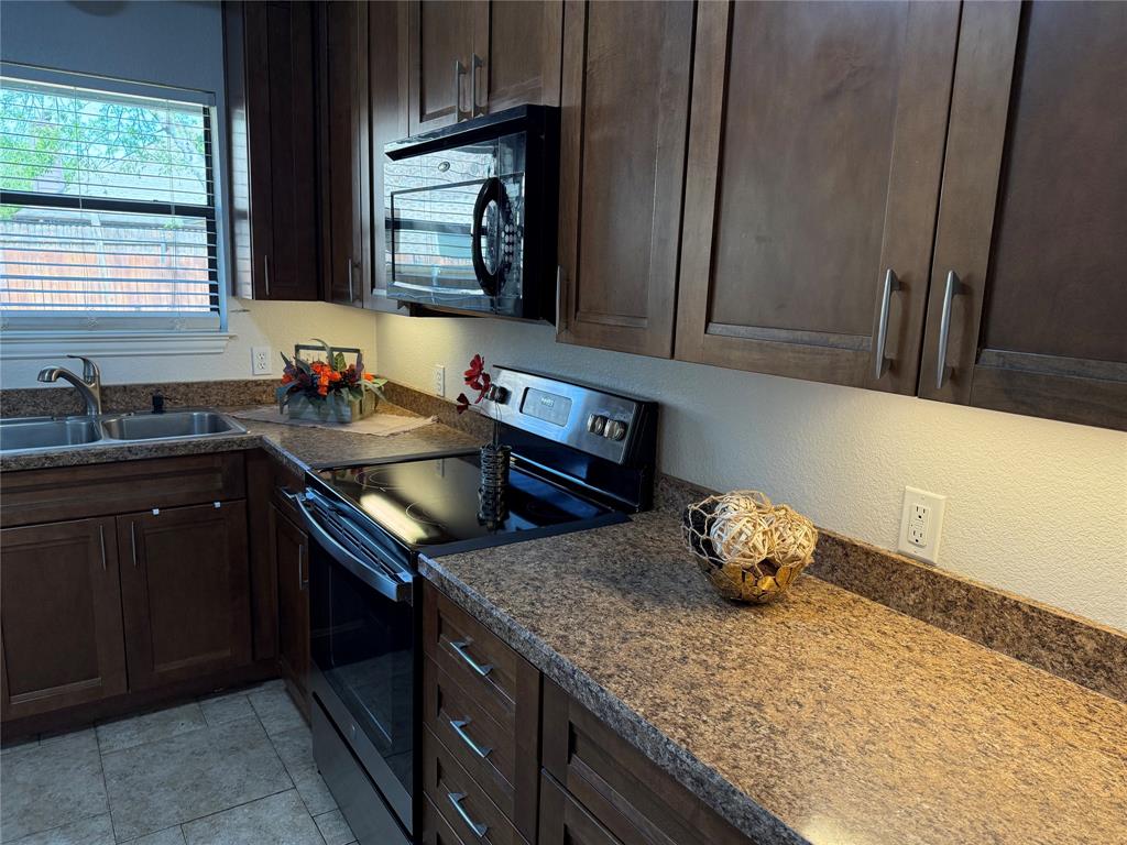 3011 Clover Lane
