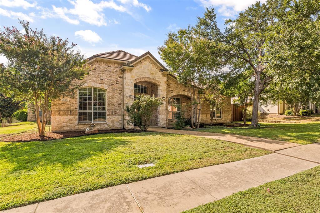 2015 Crockett Circle