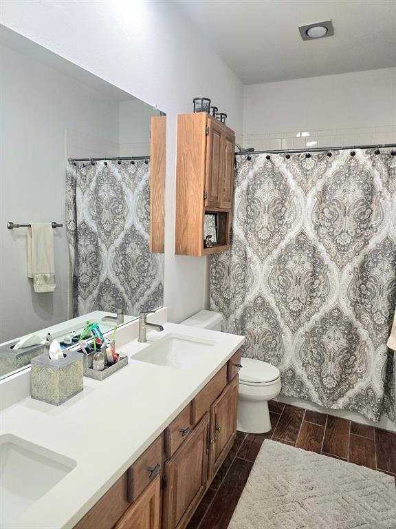 Tanglewood Villa Condos Bldg B - Residential