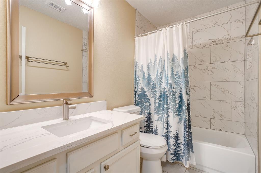 Keswick Gardens Ph 01 - Residential