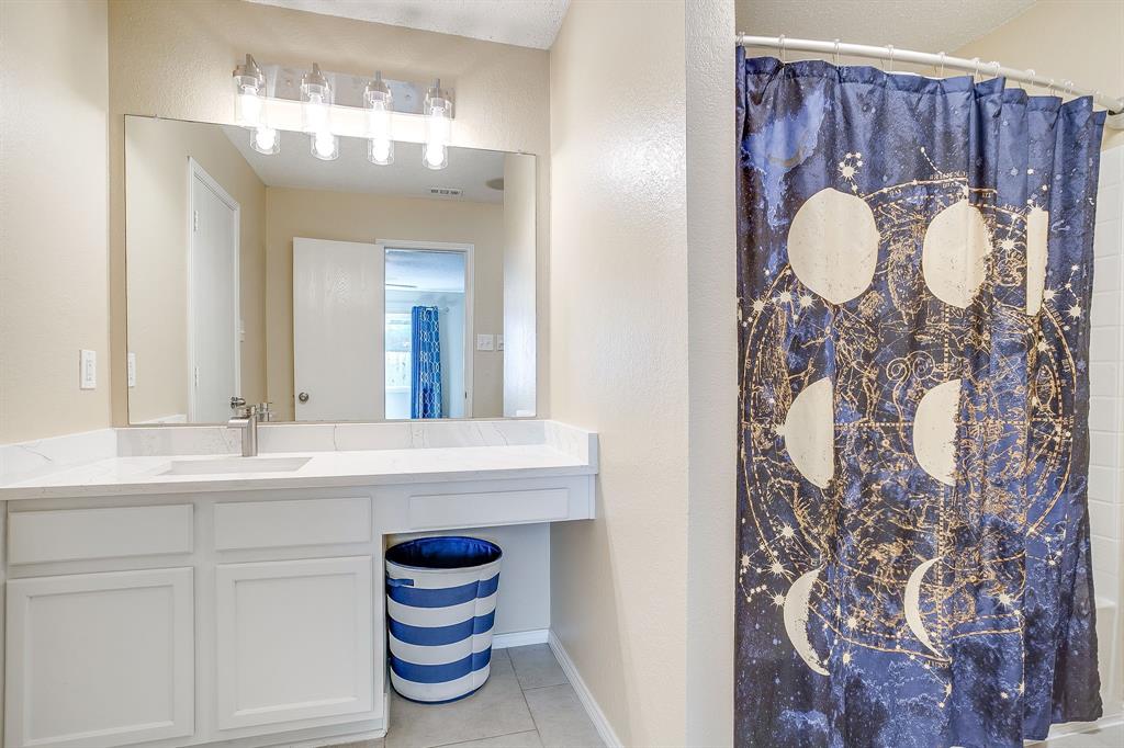 Keswick Gardens Ph 01 - Residential