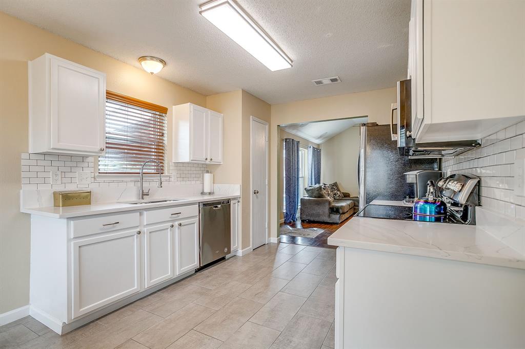 Keswick Gardens Ph 01 - Residential