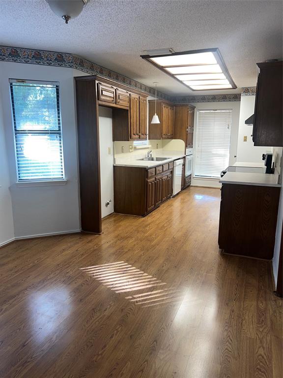 2702 Foxboro Drive