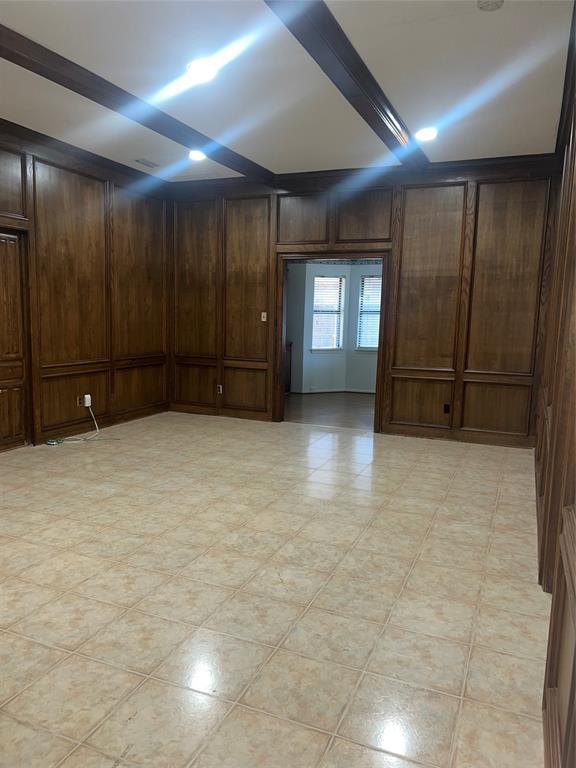 2702 Foxboro Drive