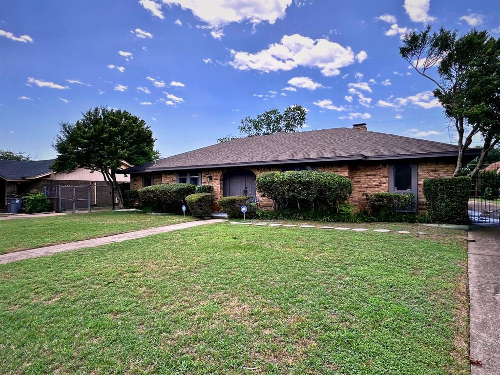 View Dallas, TX 75232 house
