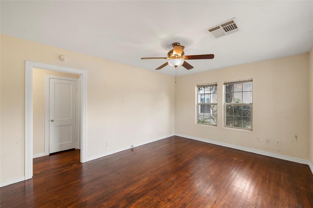 1306 W 11th Street