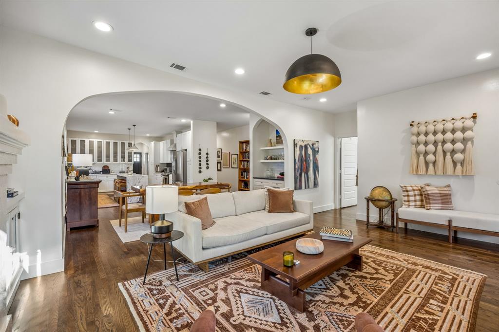 Winnetka Heights - Residential