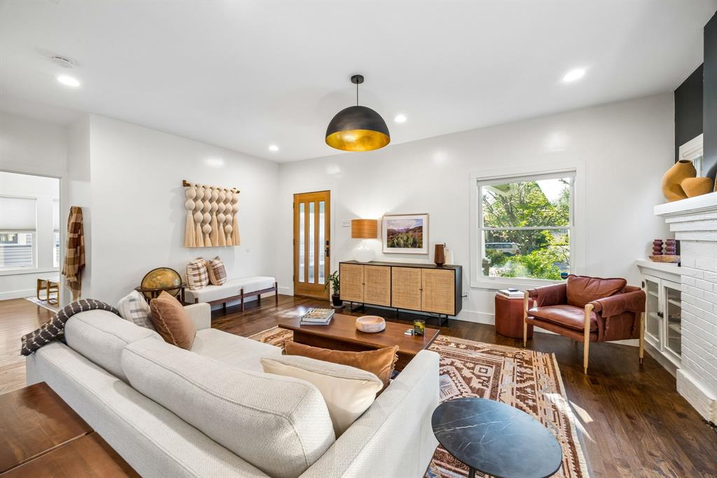 Winnetka Heights - Residential