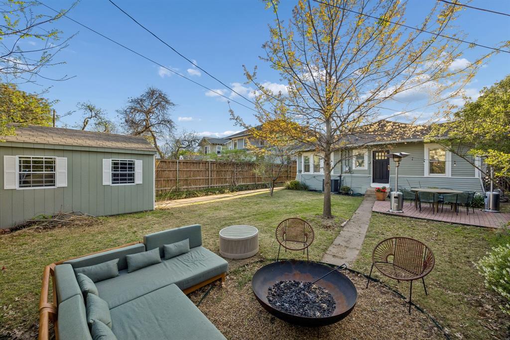 Winnetka Heights - Residential