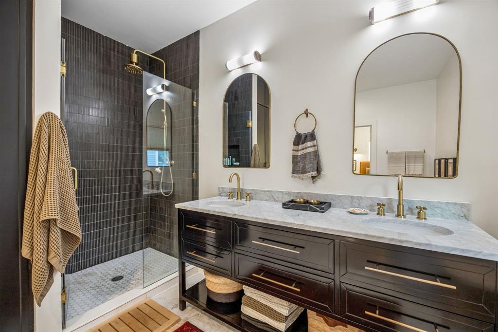 Winnetka Heights - Residential