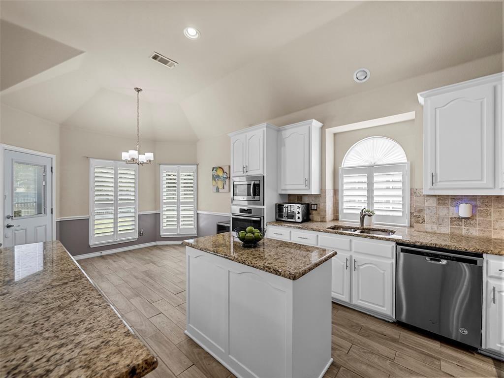 821 Redbud Drive