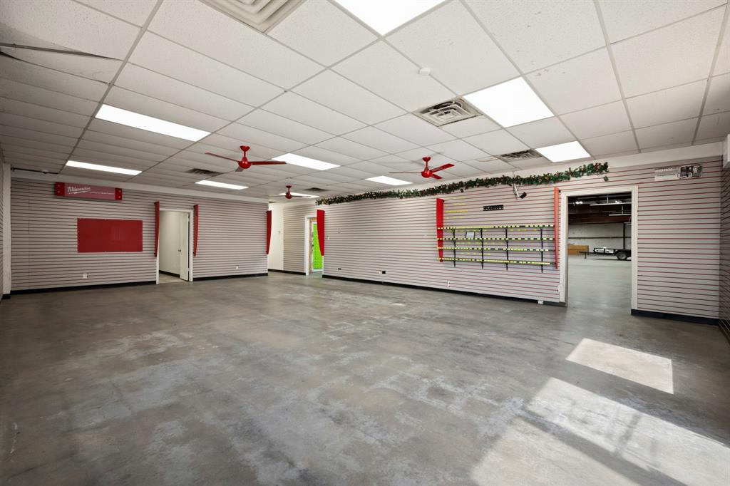 650 E Highway 67 E