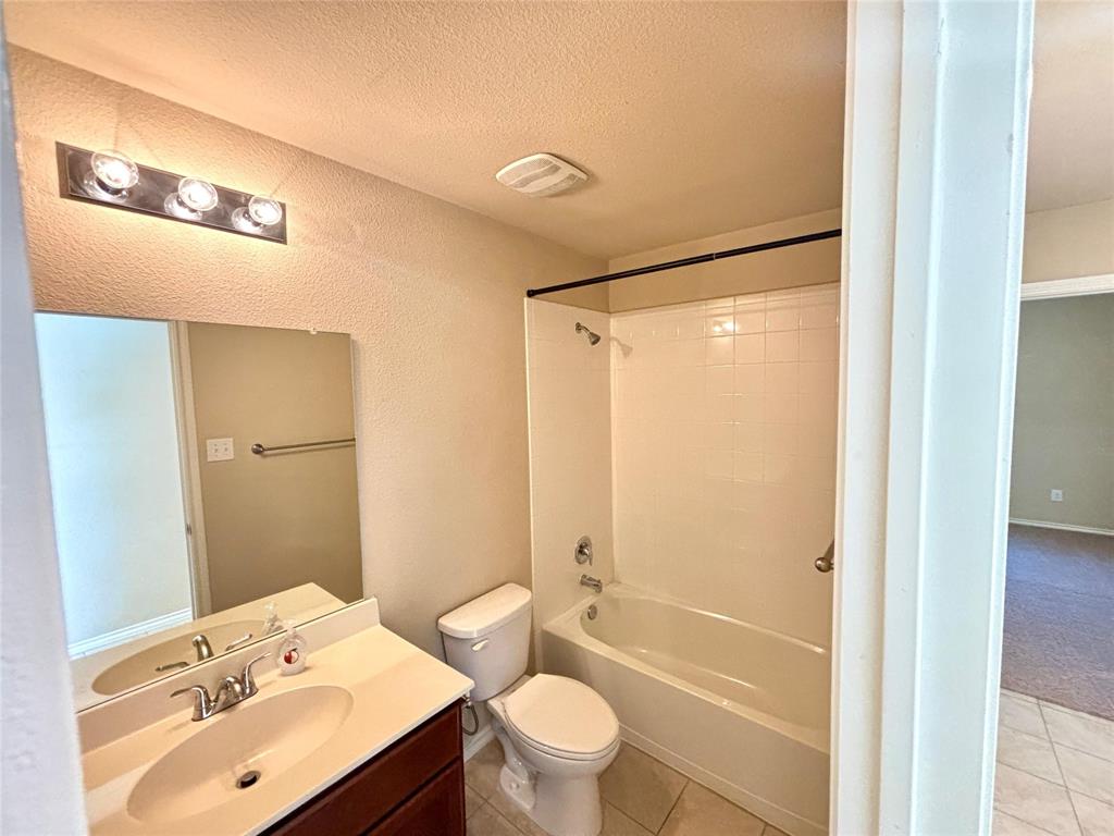 Woodcreek Ph 6d2 - Residential Lease