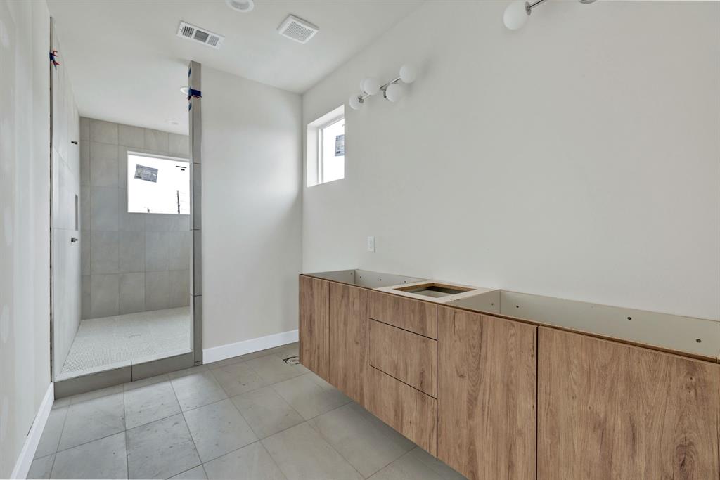 GREENVILLE TERRACE - Residential