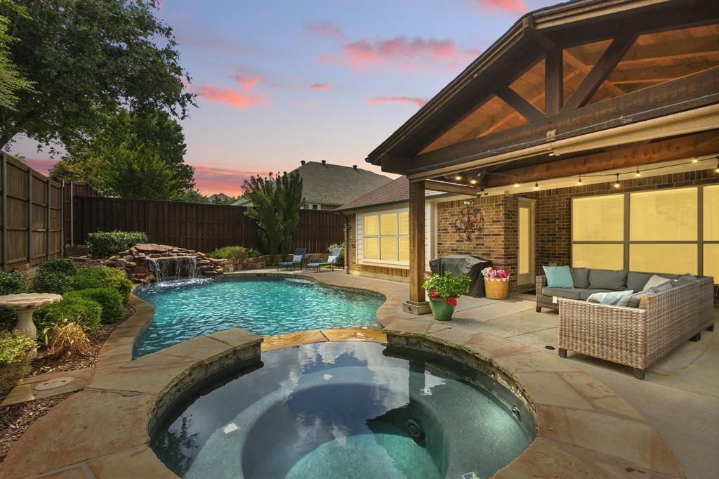 1430 Crescent Valley Drive