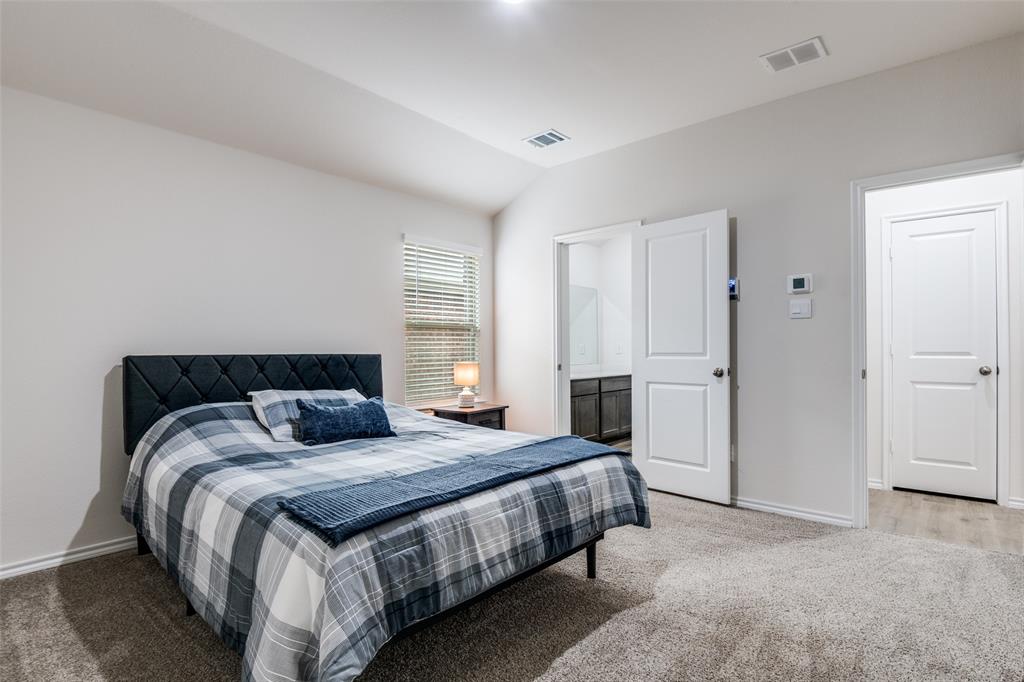 Magnolia Ph 10 - Residential