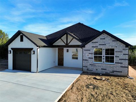 A home in Granbury