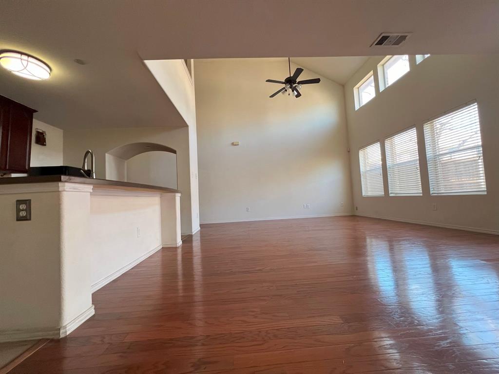 9936 Fleetwood Drive
